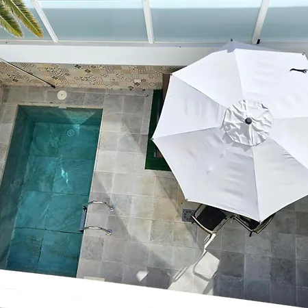 Villa Blue Moon Tias