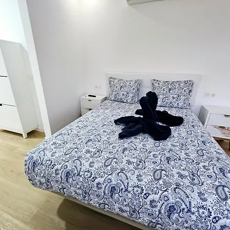 Blue Moon Villa